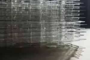 Dispelixin valojohdekomponentteja.