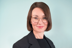 Kirsi Vine-Haaparinne,Board Member.