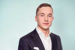 Valtteri Heikkinen,Growth Advisor.